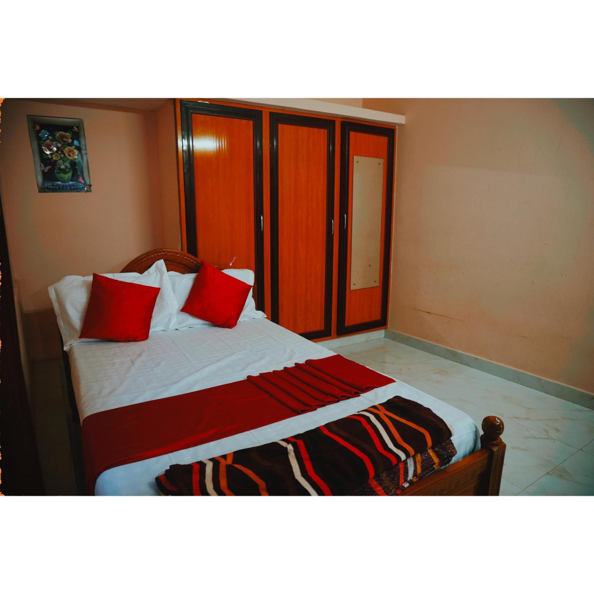 Garuda Grand Apartment Tirupati Exterior photo