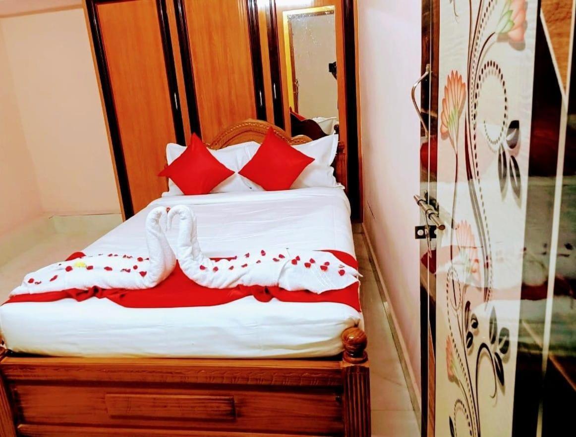 Garuda Grand Apartment Tirupati Exterior photo