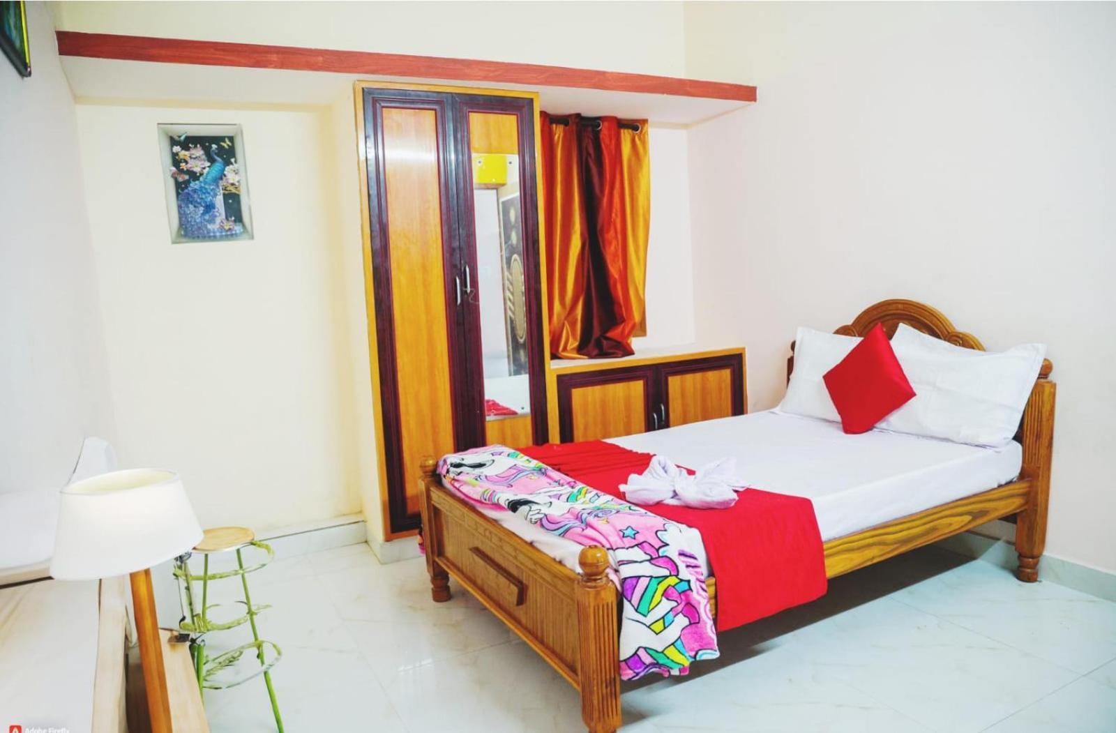 Garuda Grand Apartment Tirupati Room photo